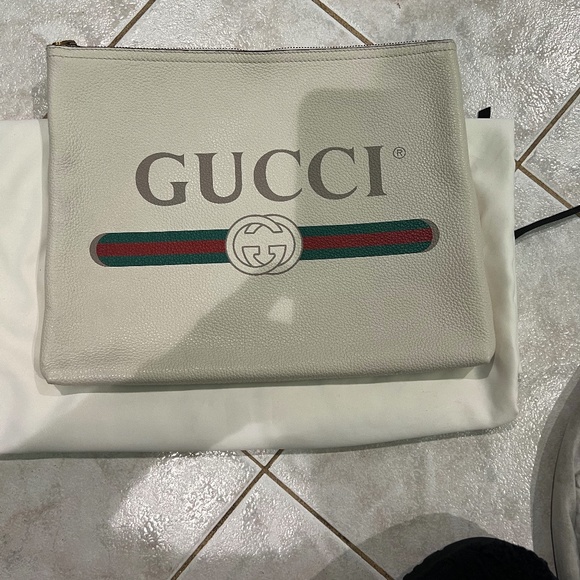 Gucci make up bag - Picture 1 of 5